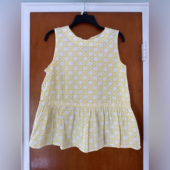 Ann Taylor Tops - Ann Taylor Yellow Geometric Sleeveless Blouse